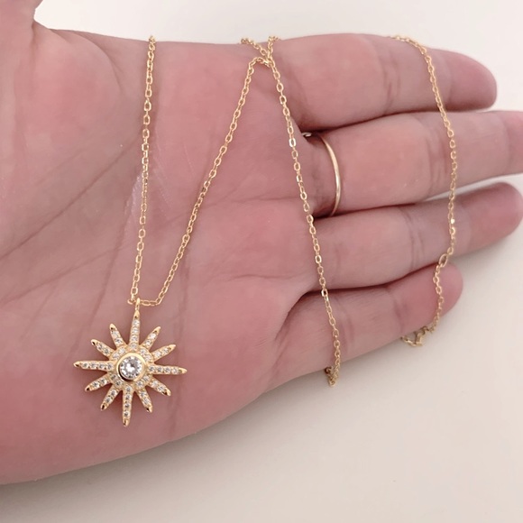 Simplistic Star Necklace| 14k Gold Plated - Picture 4 of 5